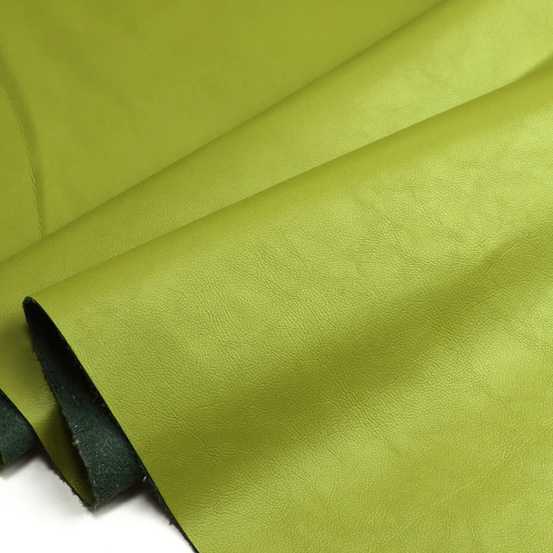 Tissu d'habillement en faux cuir PU de même couleur en suède