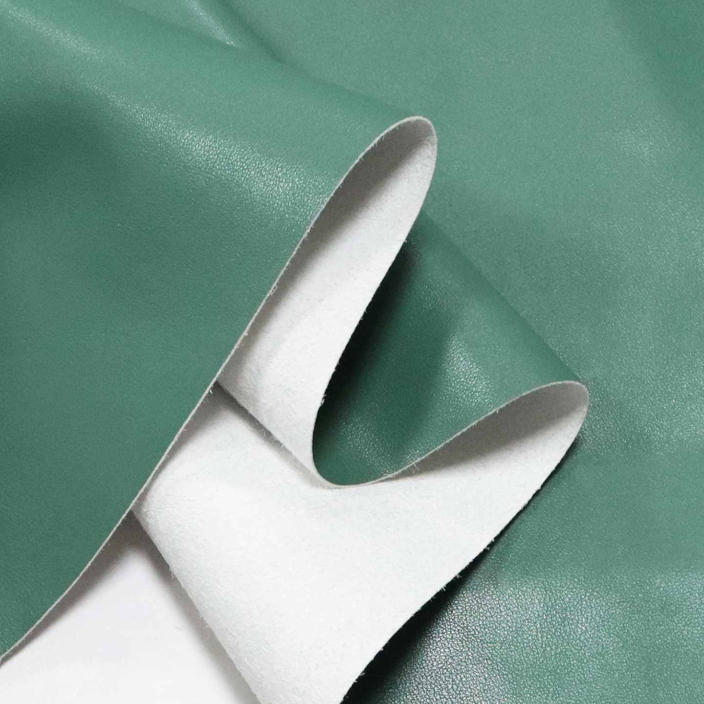 Améliorez vos meubles avec du cuir microfibre